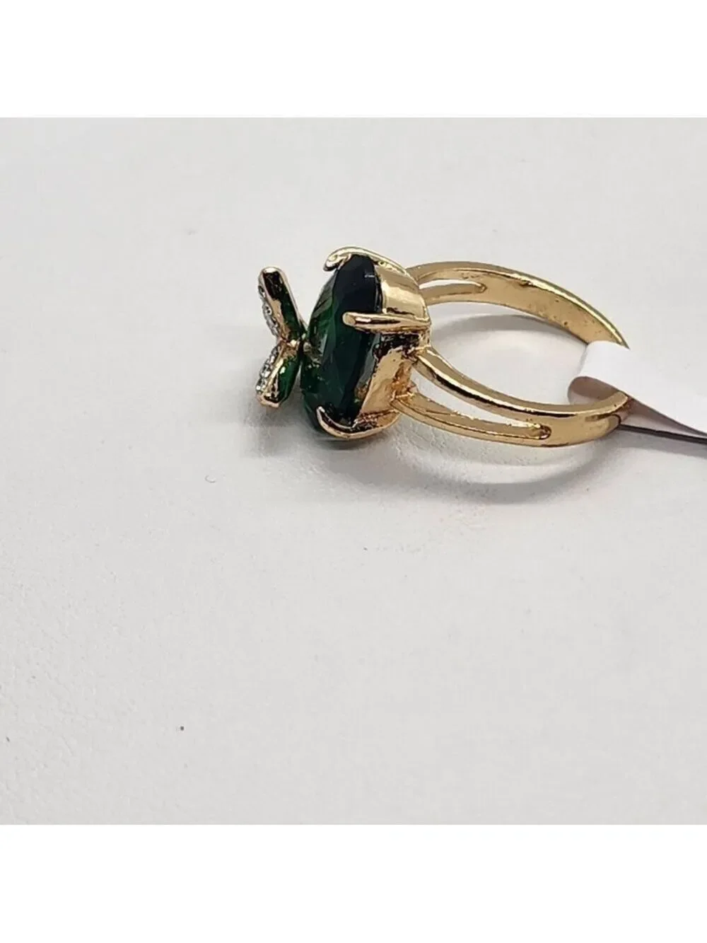 Brand New Fashion Jewelry Green GEM Butterfly Ring